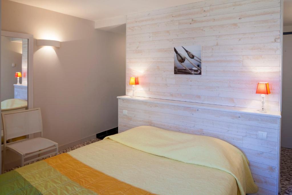 Logis Hotel Vent D'Iroise Plougonvelin Habitación foto